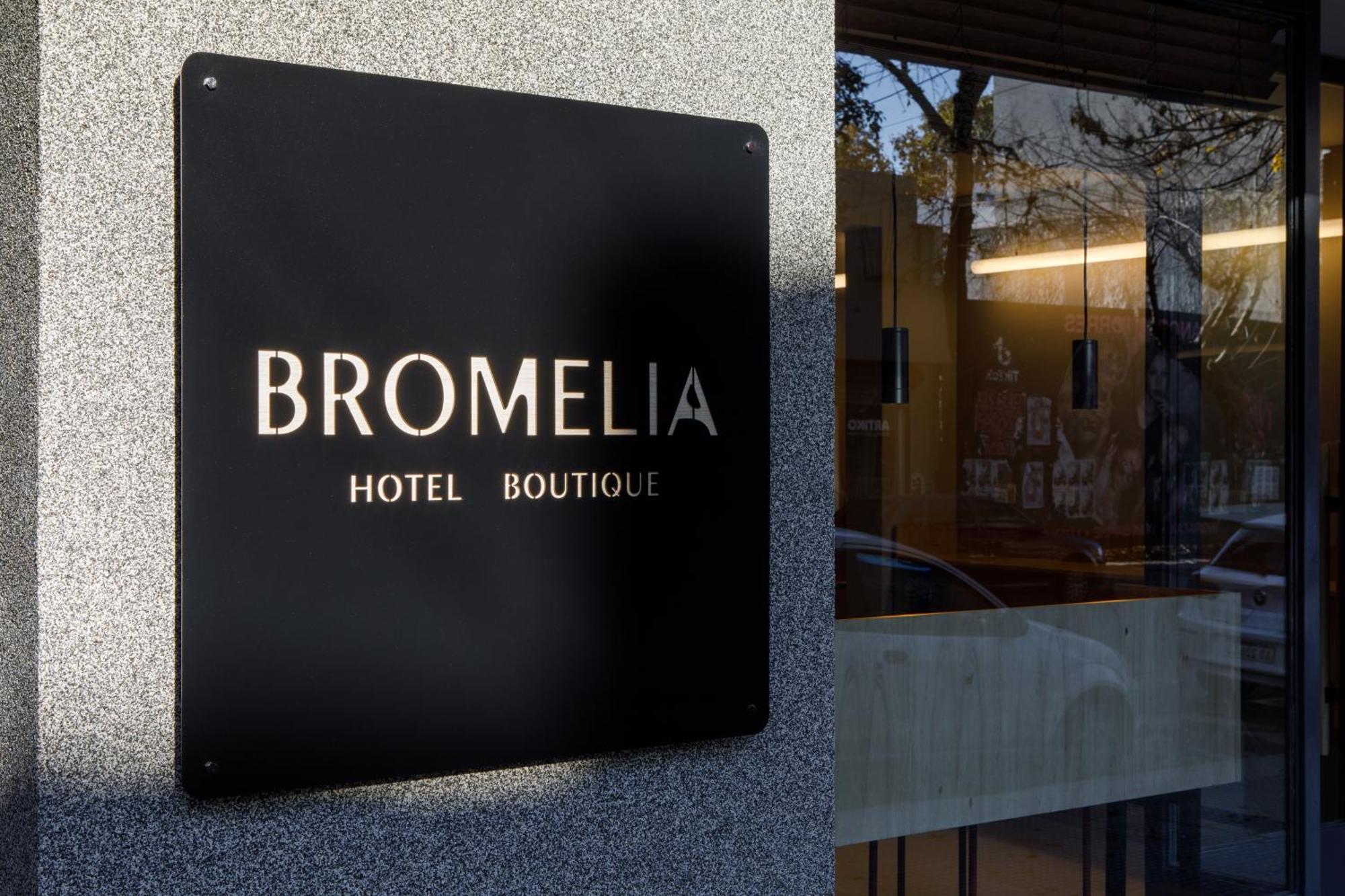 Bromelia Hotel Boutique บัวโนสไอเรส ภายนอก รูปภาพ