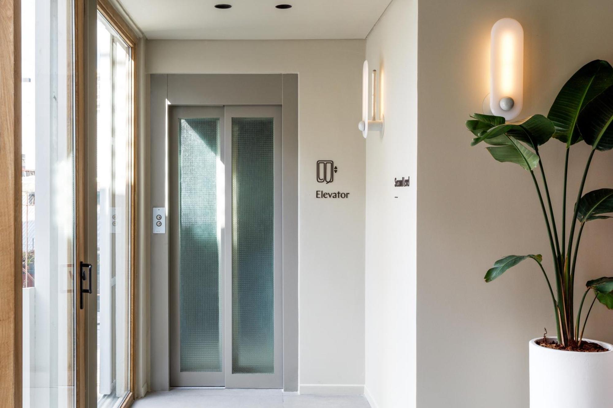 Bromelia Hotel Boutique บัวโนสไอเรส ภายนอก รูปภาพ
